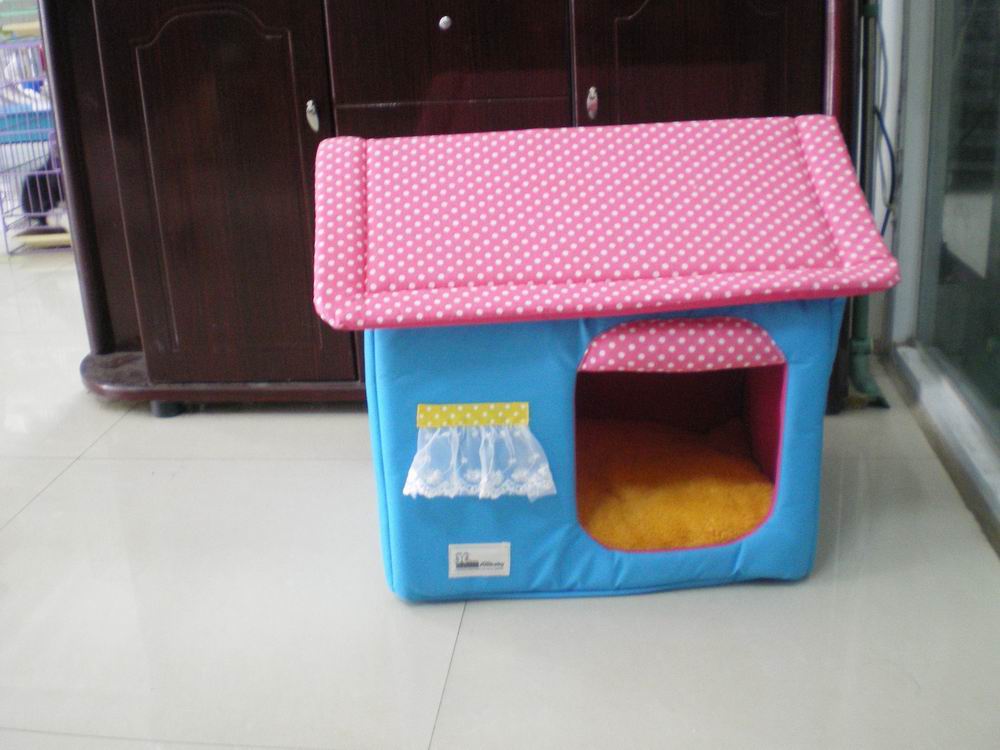 寵物愛屋、籠具與牽引用具